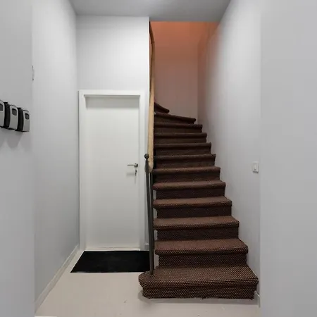 Apartment Cute In Bukarest